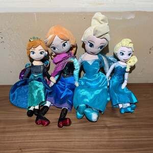 Disney Store Frozen Plush Doll Set of 4 - Anna & Elsa 20" and 12" Stuffed Toys